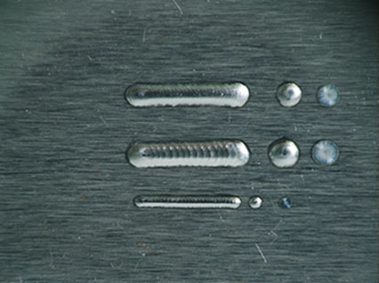 <a href='http://www.h9181.cn/product/3.htm' class='text_a'>模具激光焊機</a>修復鏡面模具效果